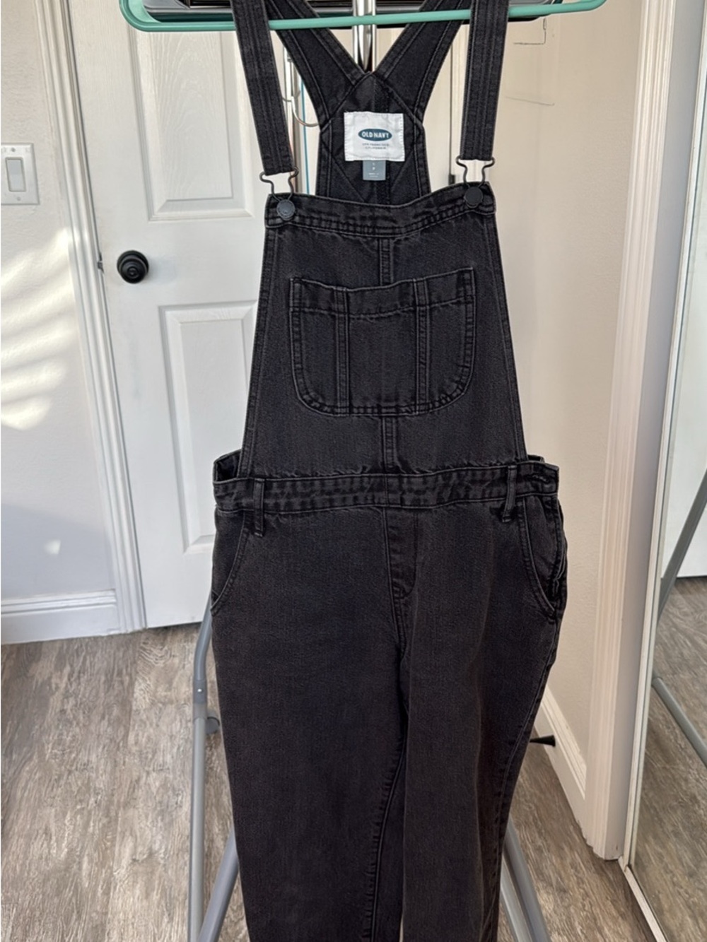 Old Navy Black Denim Women's Overalls with Front Pocket